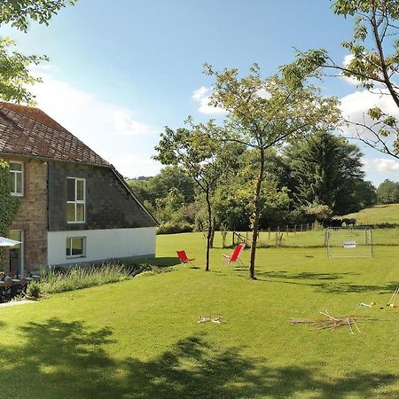 Ruhiges, Gemuetliches Ferienhaus Mit Grossem Garten ウェーム エクステリア 写真